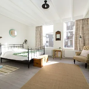 Alta Mar Studios Apartment