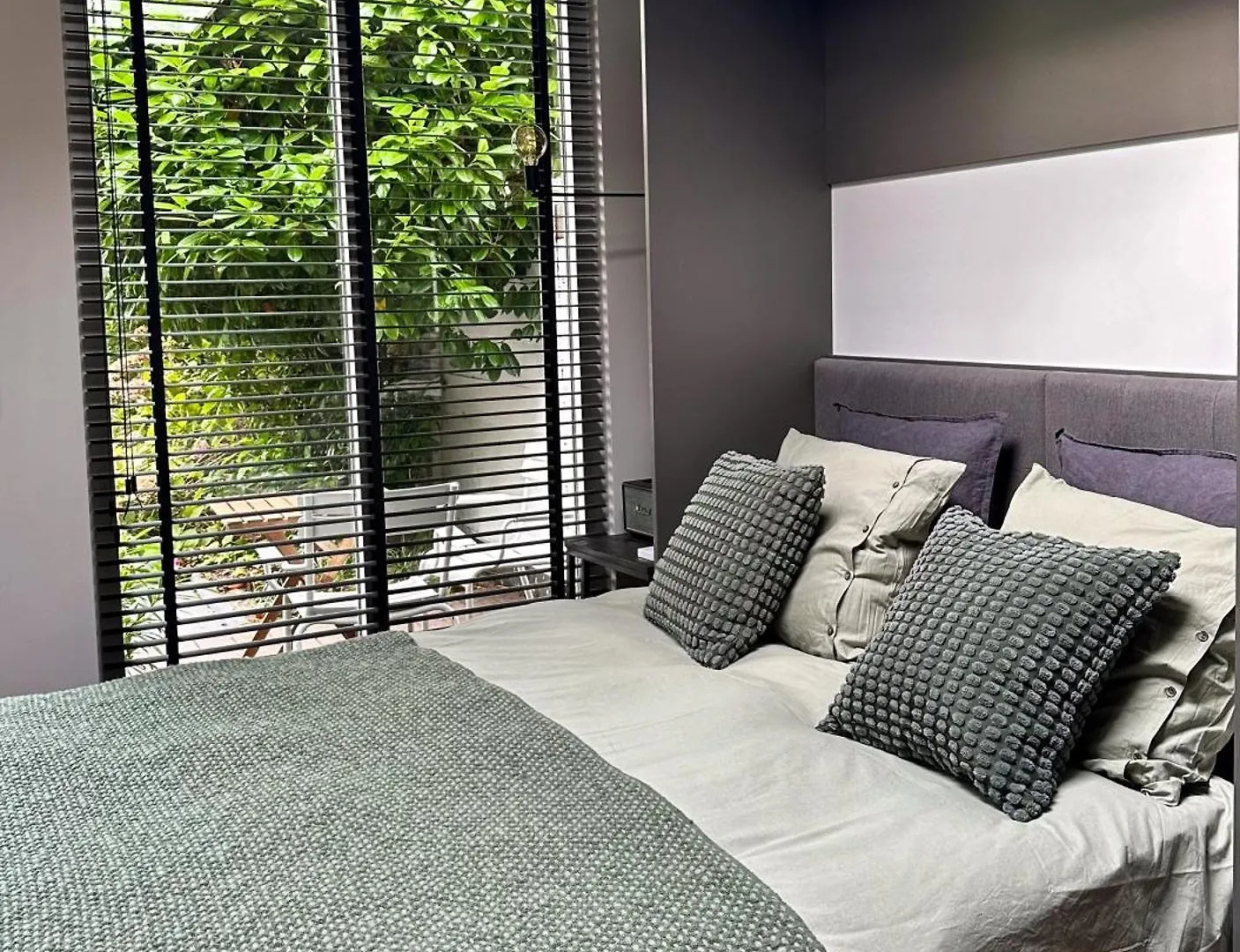 Apartment City Oasis The Hague Netherlands